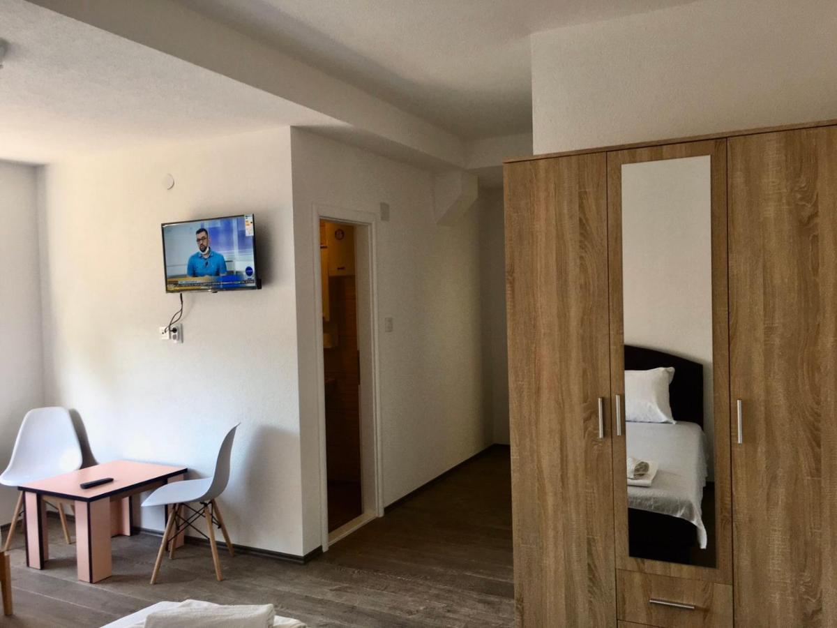 Rooms M2 Требинье Экстерьер фото